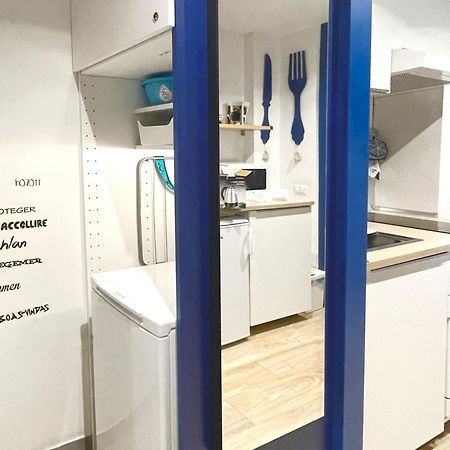 Appartamento Blu A Milano Zona Ripamonti Vicino Allo Ieo Milão Exterior foto