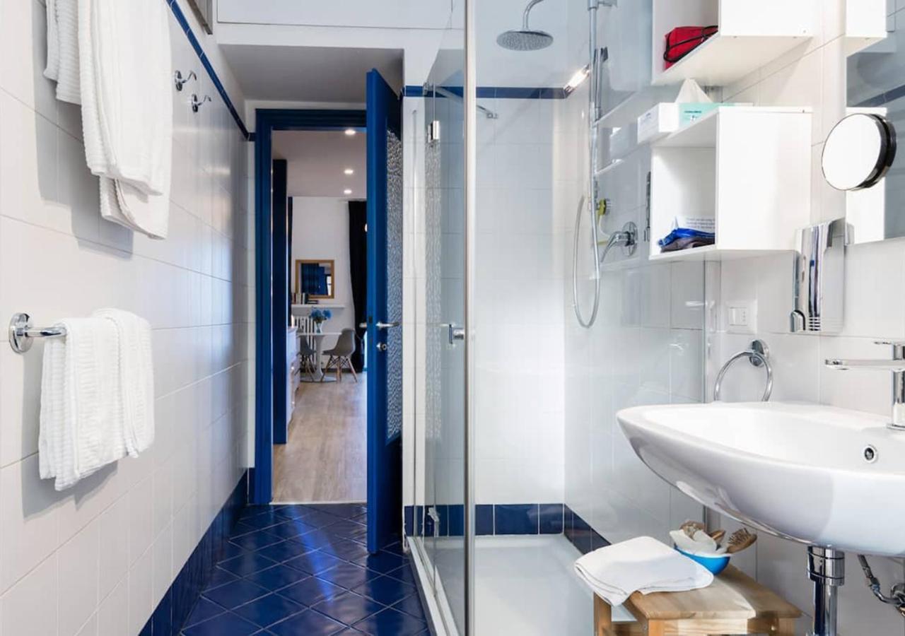 Appartamento Blu A Milano Zona Ripamonti Vicino Allo Ieo Milão Exterior foto